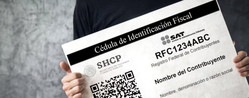 Hands showing what is an RFC in Mexico
